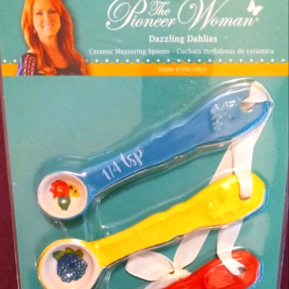 Measuring spoons